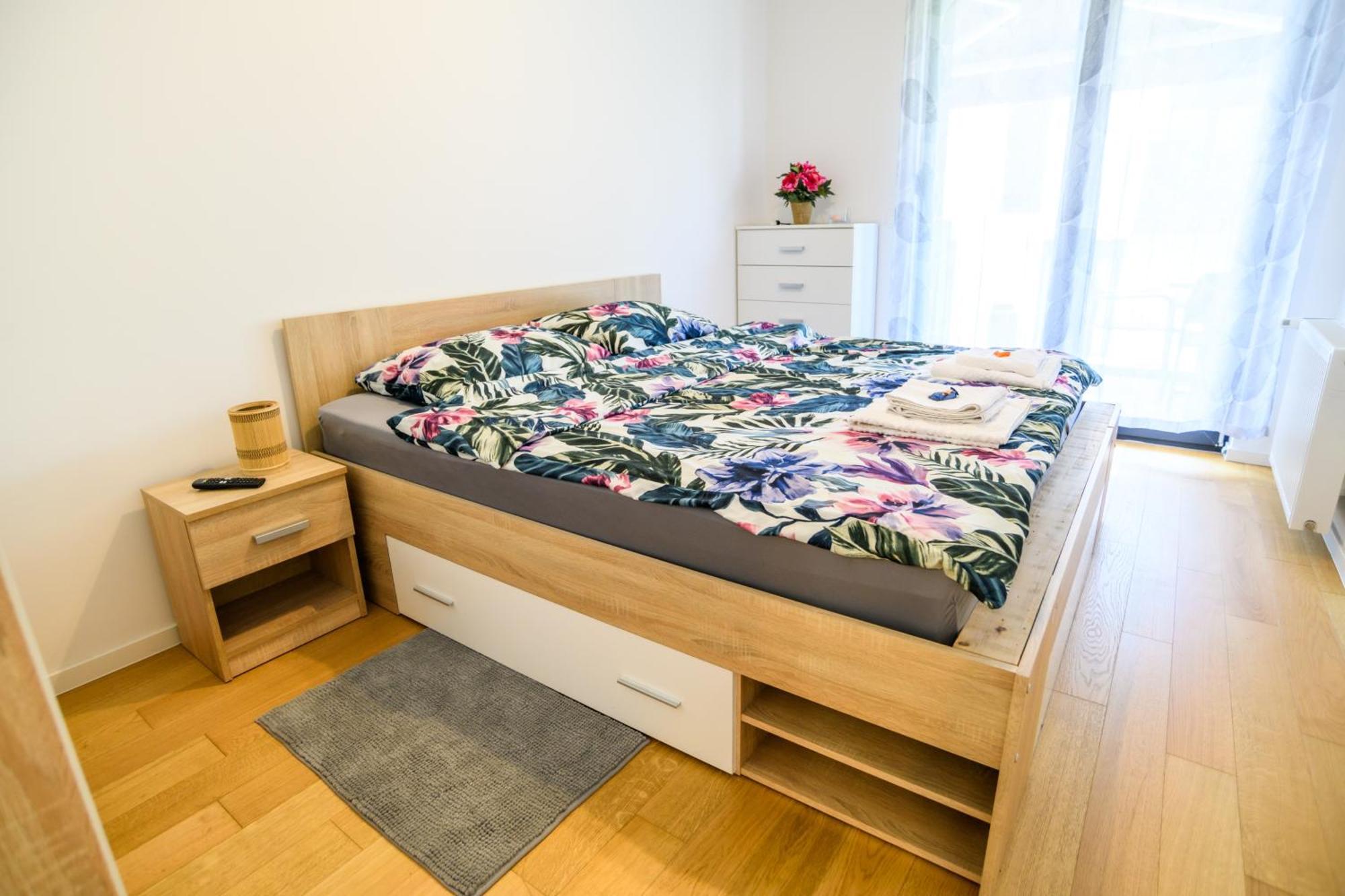 Apartman Zabok Centar Esterno foto
